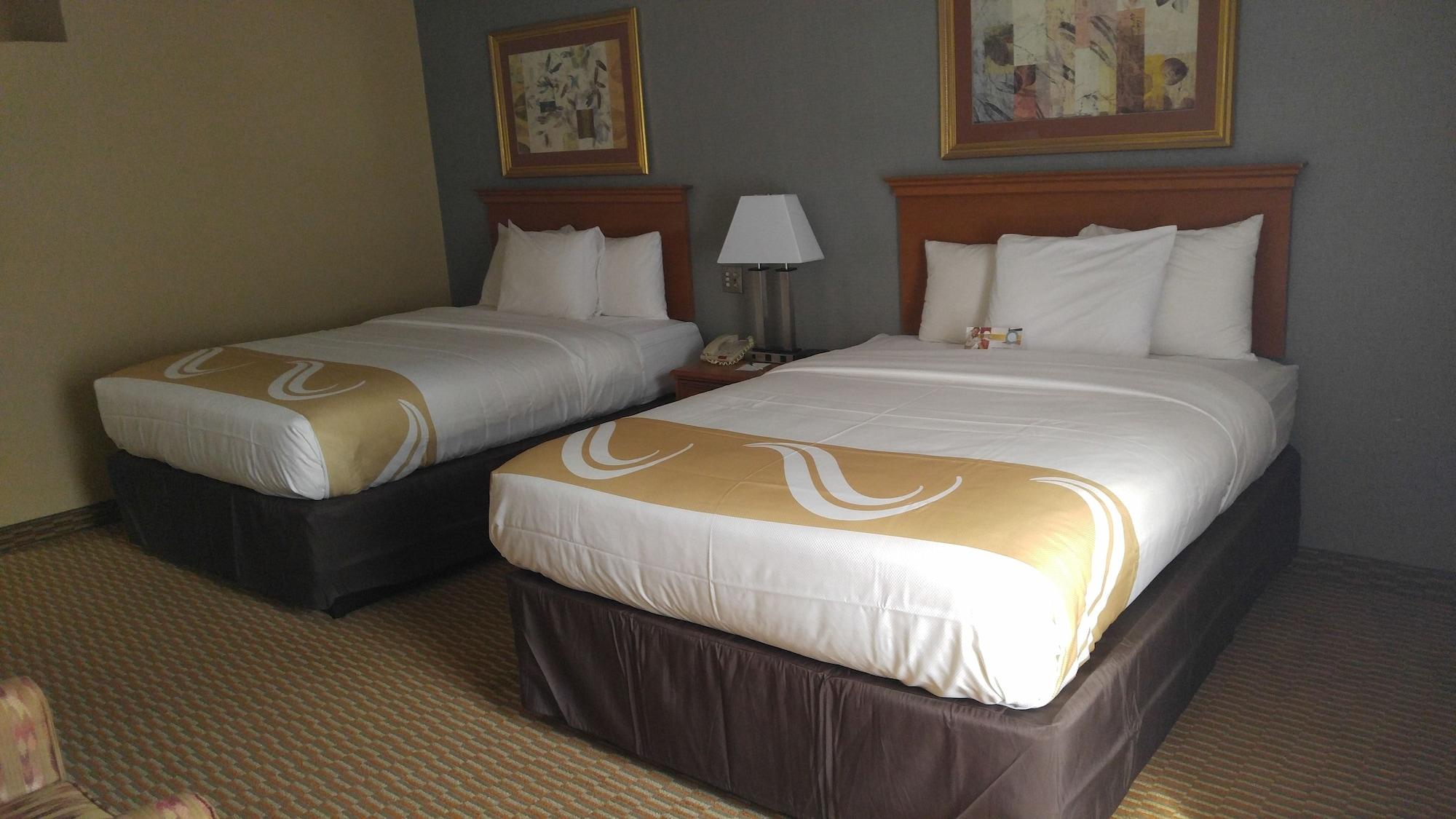 Quality Inn Westfield - Springfield Bagian luar foto