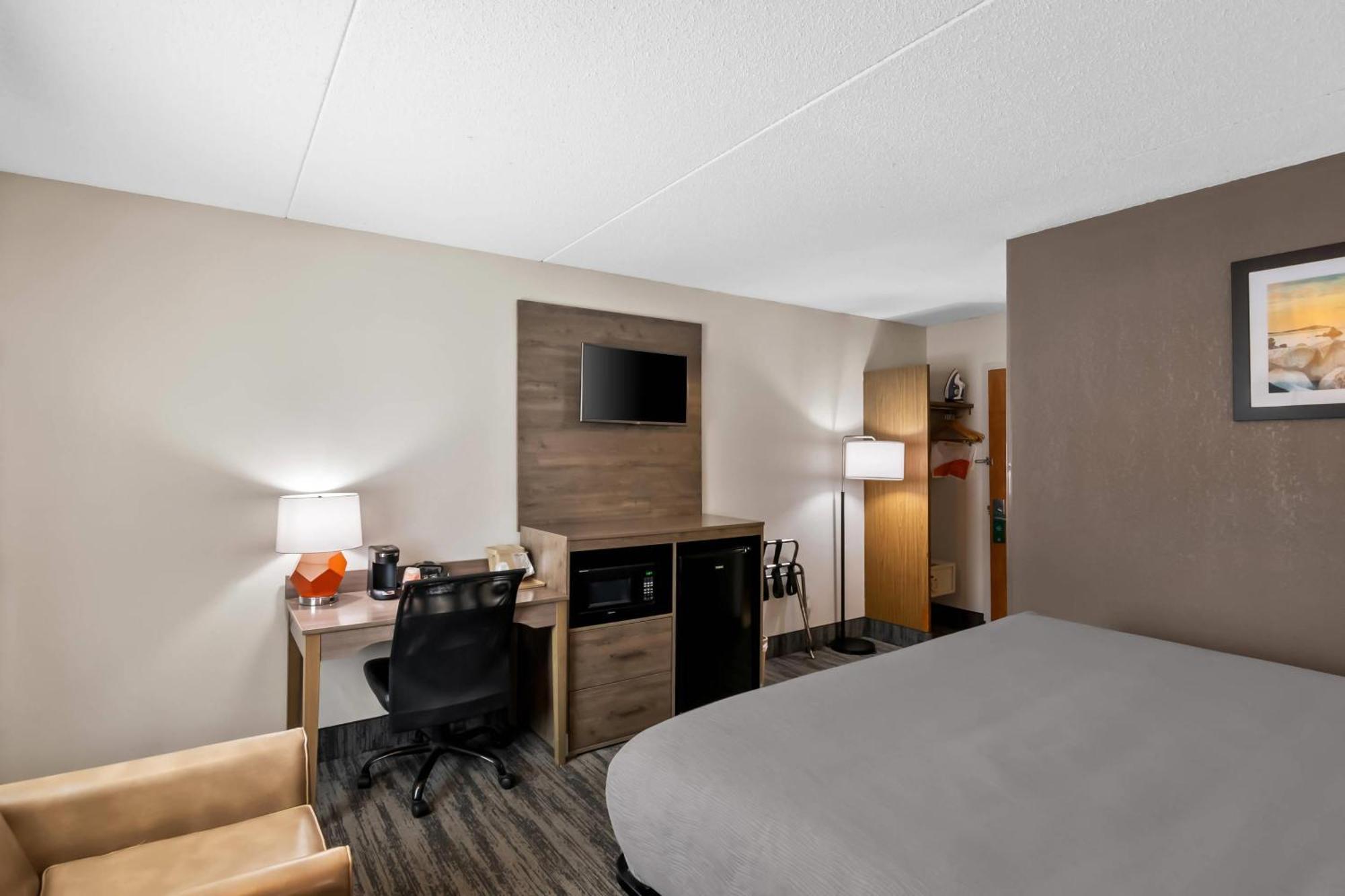 Quality Inn Westfield - Springfield Bagian luar foto